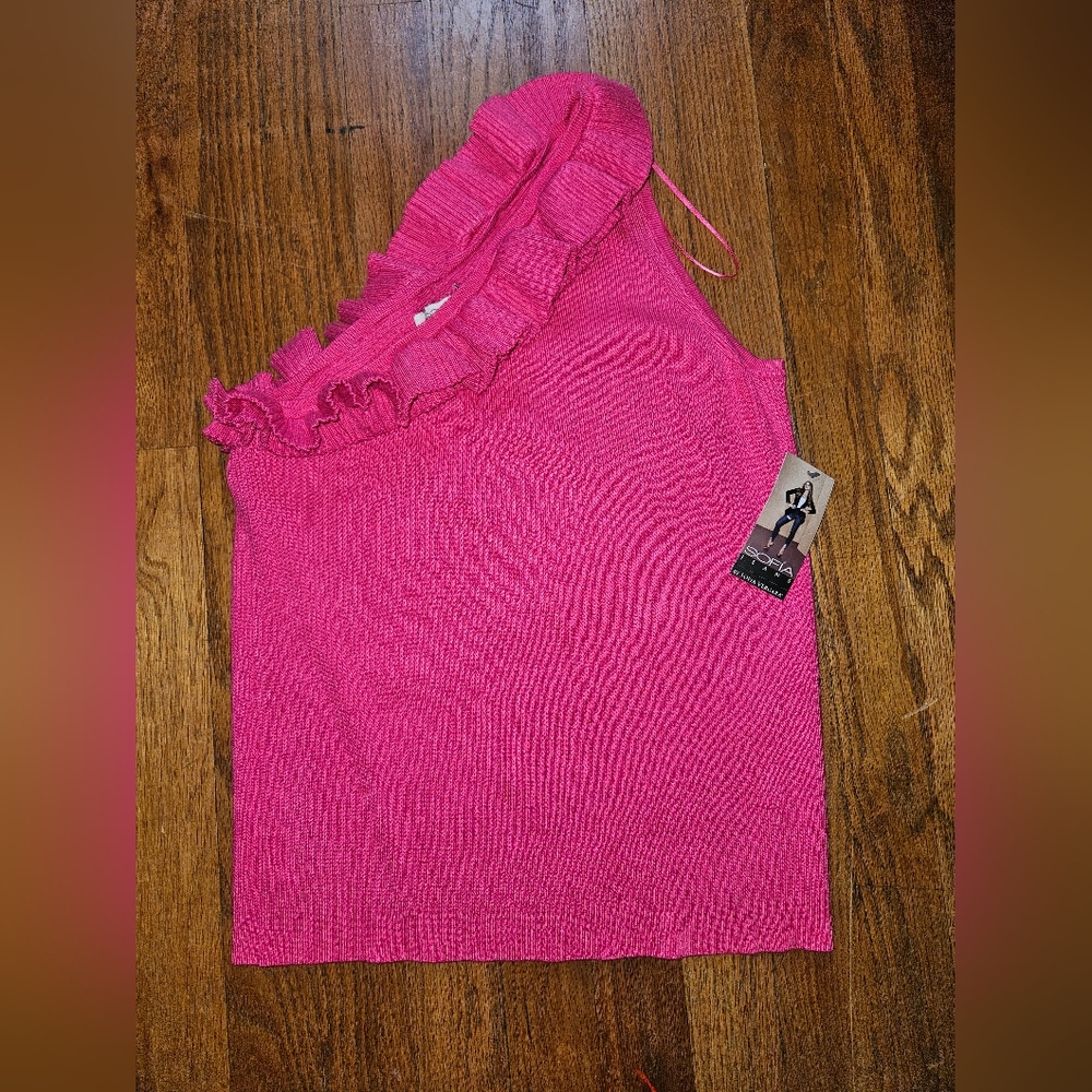 Sofia Vergara Ruffled Knit One-Shoulder Top